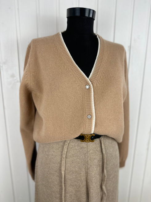 Cardigan Luxury-Universal▫️100% lână extravirgina