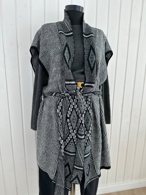 Cardigan Antik Batik-M/L▫️50% alpaka, 50% acryl