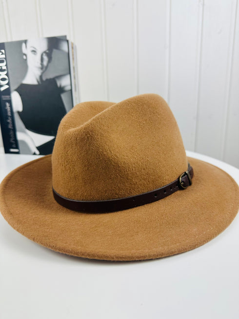 Pălărie Hologramme Paris-55 cm▫️100% lână