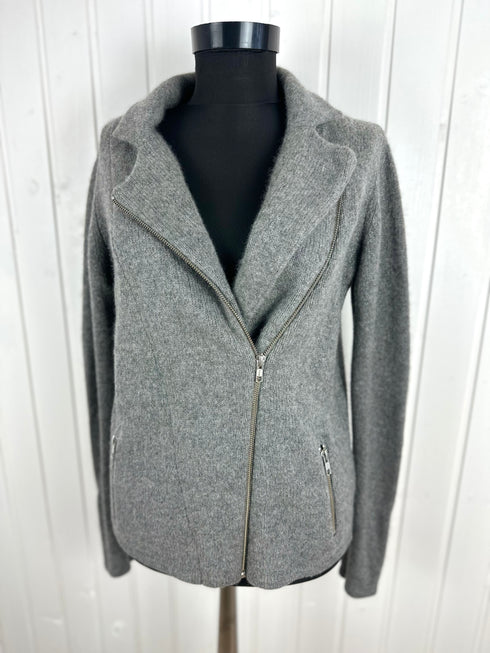 Cardigan Not Shy