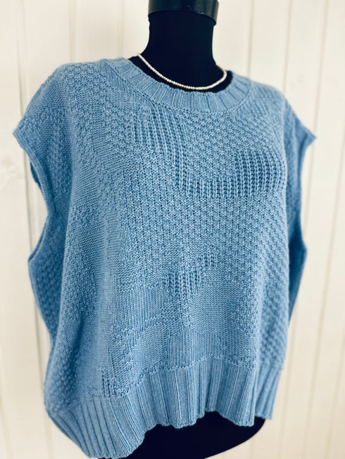 Vestă Lafée Paris-Universală▫️mix de lână, vâscoză și cașmir