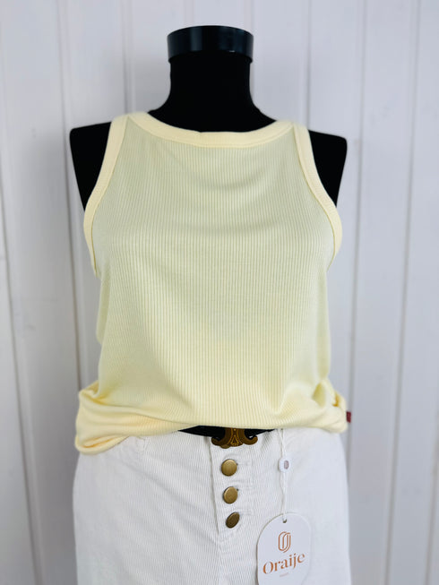 Top Levi’s-M/L▫️92% modal