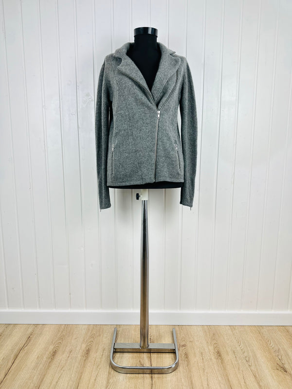 Cardigan Not Shy