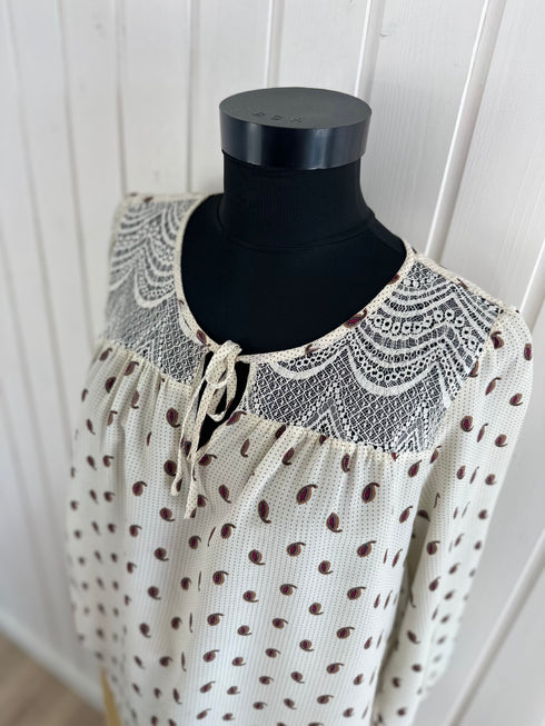 Claudie Pierlot▫️100% mătase naturală