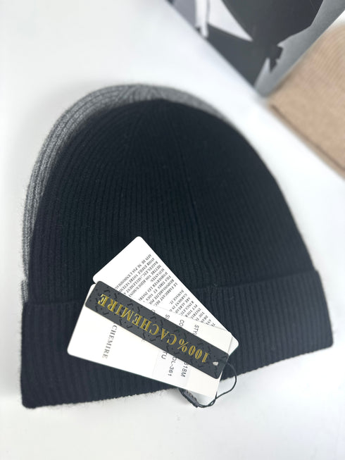 Căciulă J&W Paris▫️100% cașmir