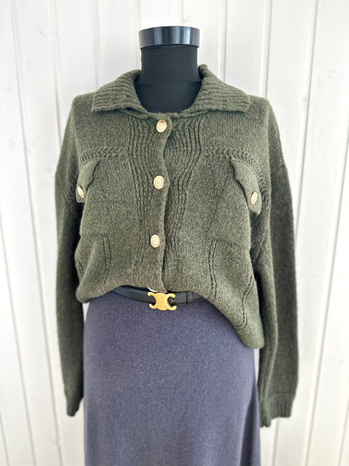 Cardigan Fengo-Universal▫️10% lână, 10% vascoza