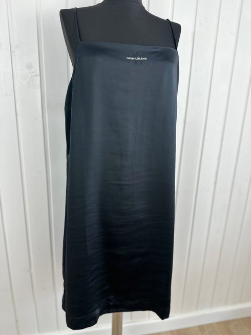 Rochie Calvin Klein-M/L