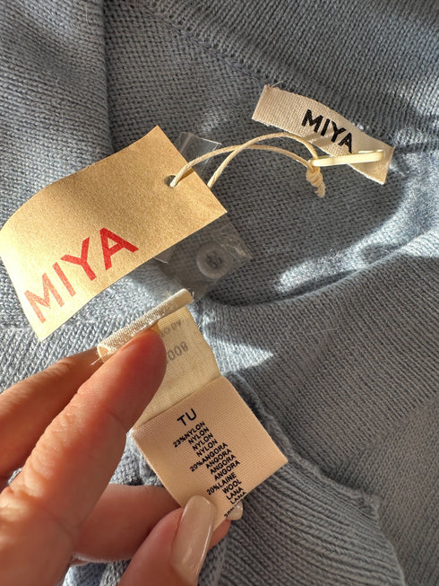 Pulover Polo Miya-Universal▫️mix angora, lână, vascoza