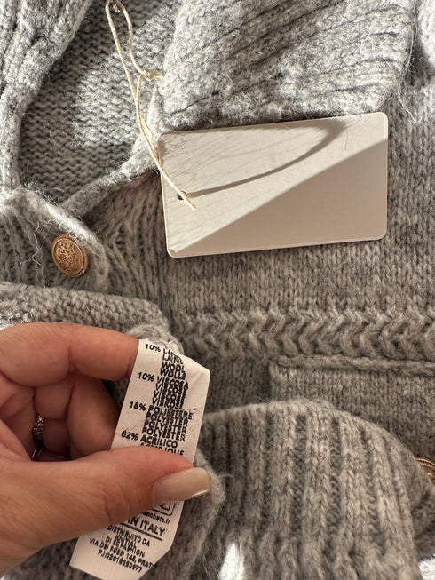 Cardigan Fengo-Universal▫️10% lână, 10% vascoza