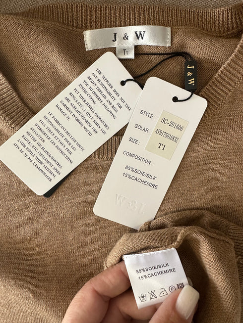 Top J&W-S/M si L▫️85% mătase și 15% cașmir