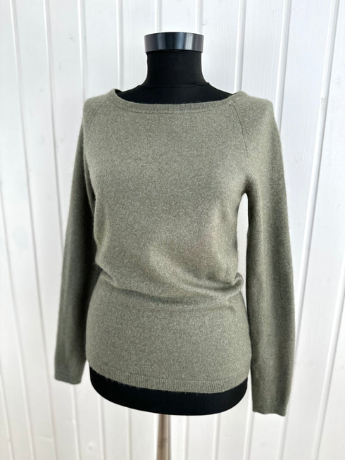 Pulover Eric Bompard